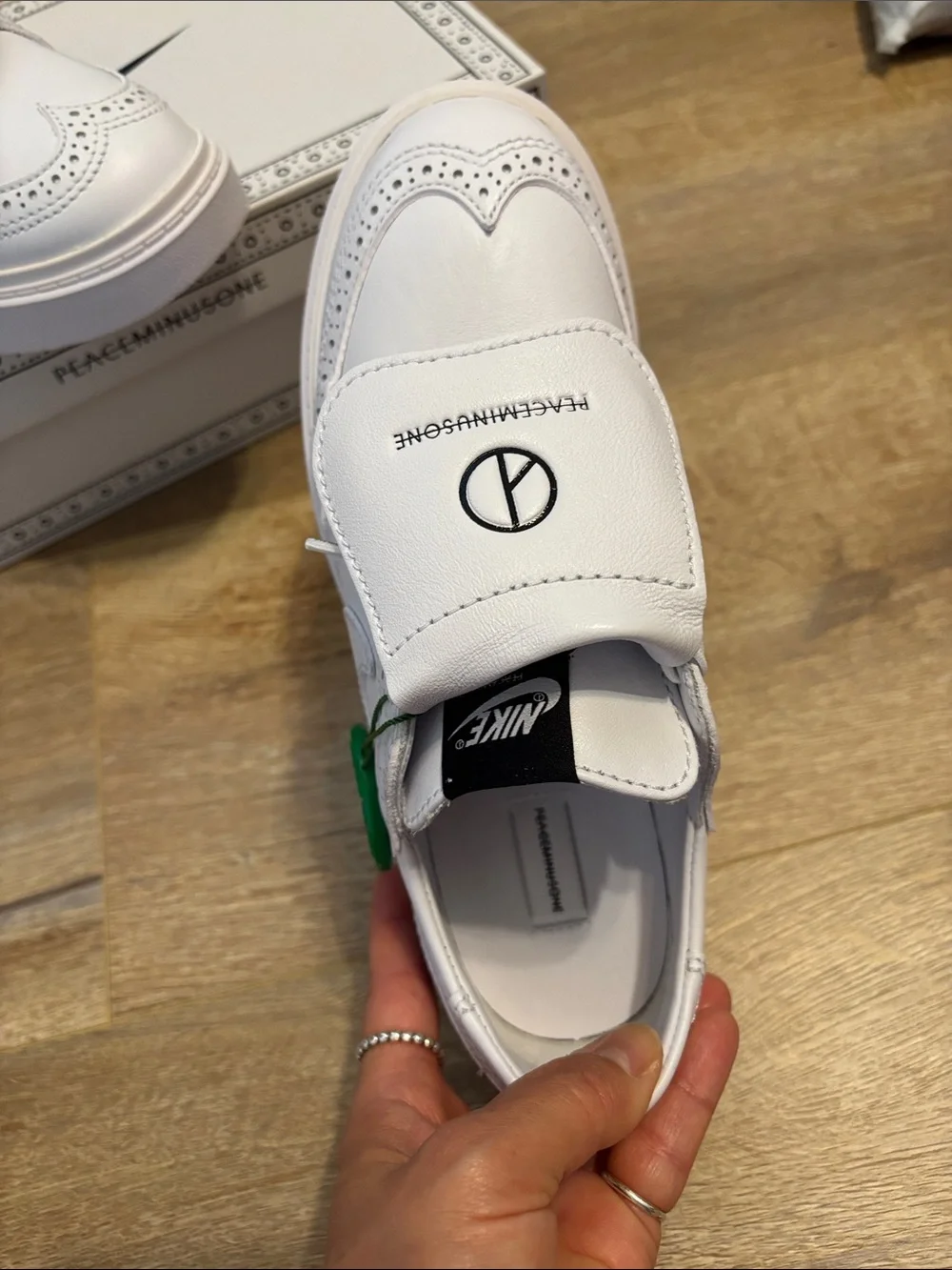 Peaceminusone x Nike Kwondo 1 